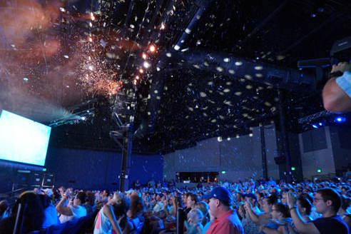 snow machines by effectspecialistb at disney frozen sing a long